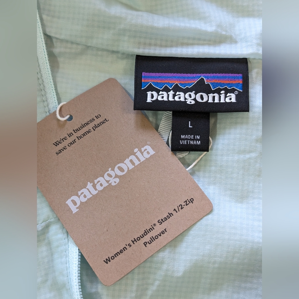 PATAGONIA, Houdini Stash Half-Zip, Wispy Green, Various Sizes - Picture 10 of 10